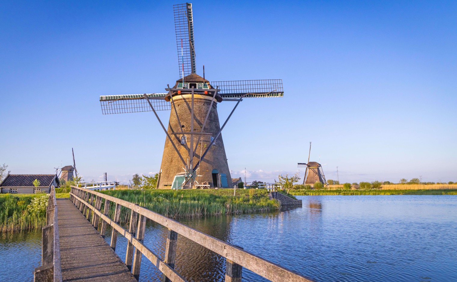 Een voorbeeld van historisch erfgoed: de molens bij Kinderdijk.