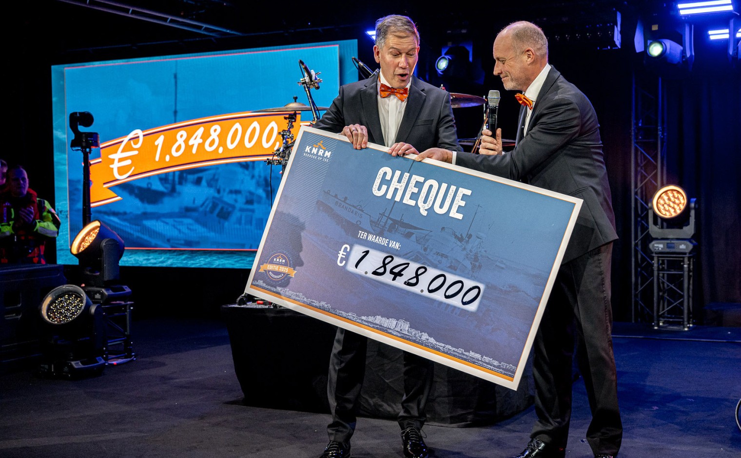 Het jaarlijkse KNRM-benefietgala in Grand Hotel Huis ter Duin in Noordwijk, heeft een recordbedrag van € 1.848.000,- opgeleverd.