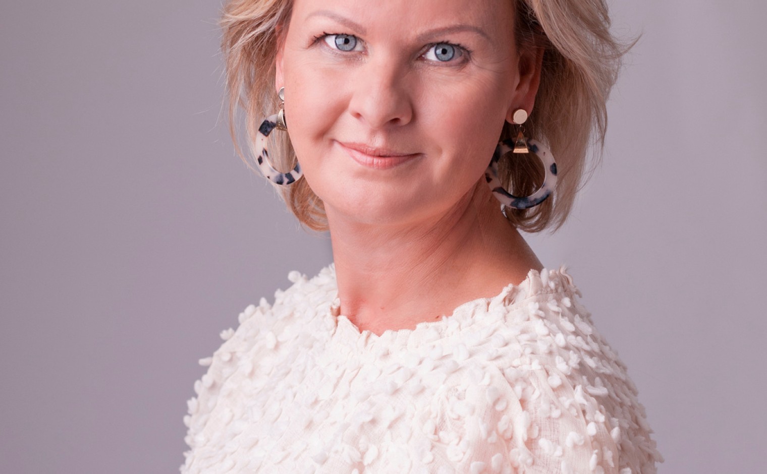 Aimée Romee, nieuwe directeur van Met je Hart.