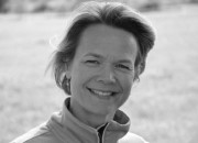 Boudewijn Poelmann draagt voorzitterschap over aan Sigrid van Aken