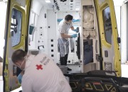 Postcode Loterij schenkt vier miljoen aan Rode Kruis voor coronahulpverlening
