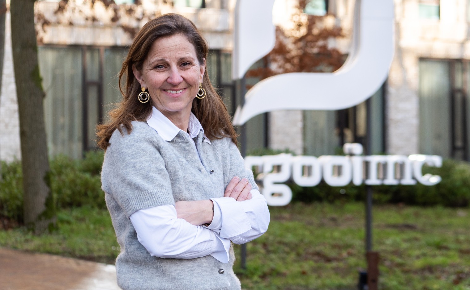 Bregje de Beaufort-Bosch van Drakestein is coördinator
fondsenwerving en communicatieadviseur bij Tergooi Medisch
Centrum (MC) in Hilversum.