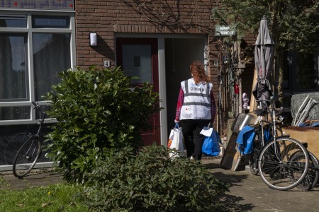 Rode Kruis medewerkers in Coronatijd - afbeelding 2