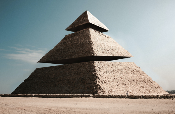 Pyramide 3 lagen.png