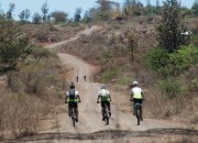 Mindwize fietst rond de Kilimanjaro voor Flying Doctors