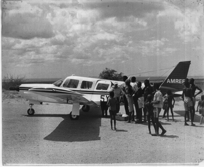 Het vliegtuigje van Amref Flying Doctors in 1957.