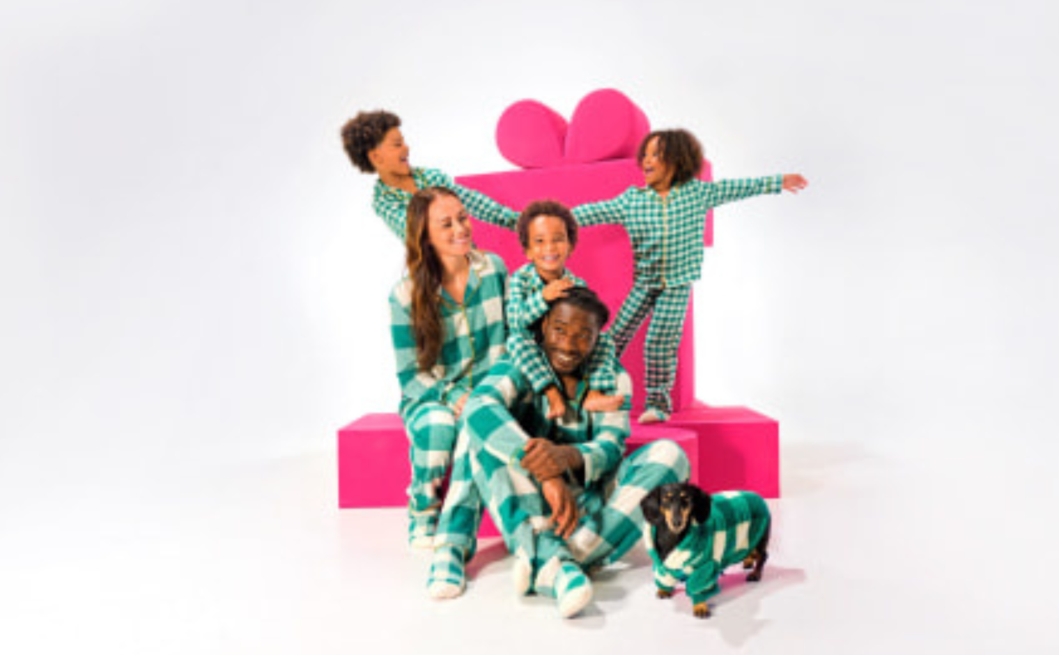 War Child-pyjama's van HEMA.