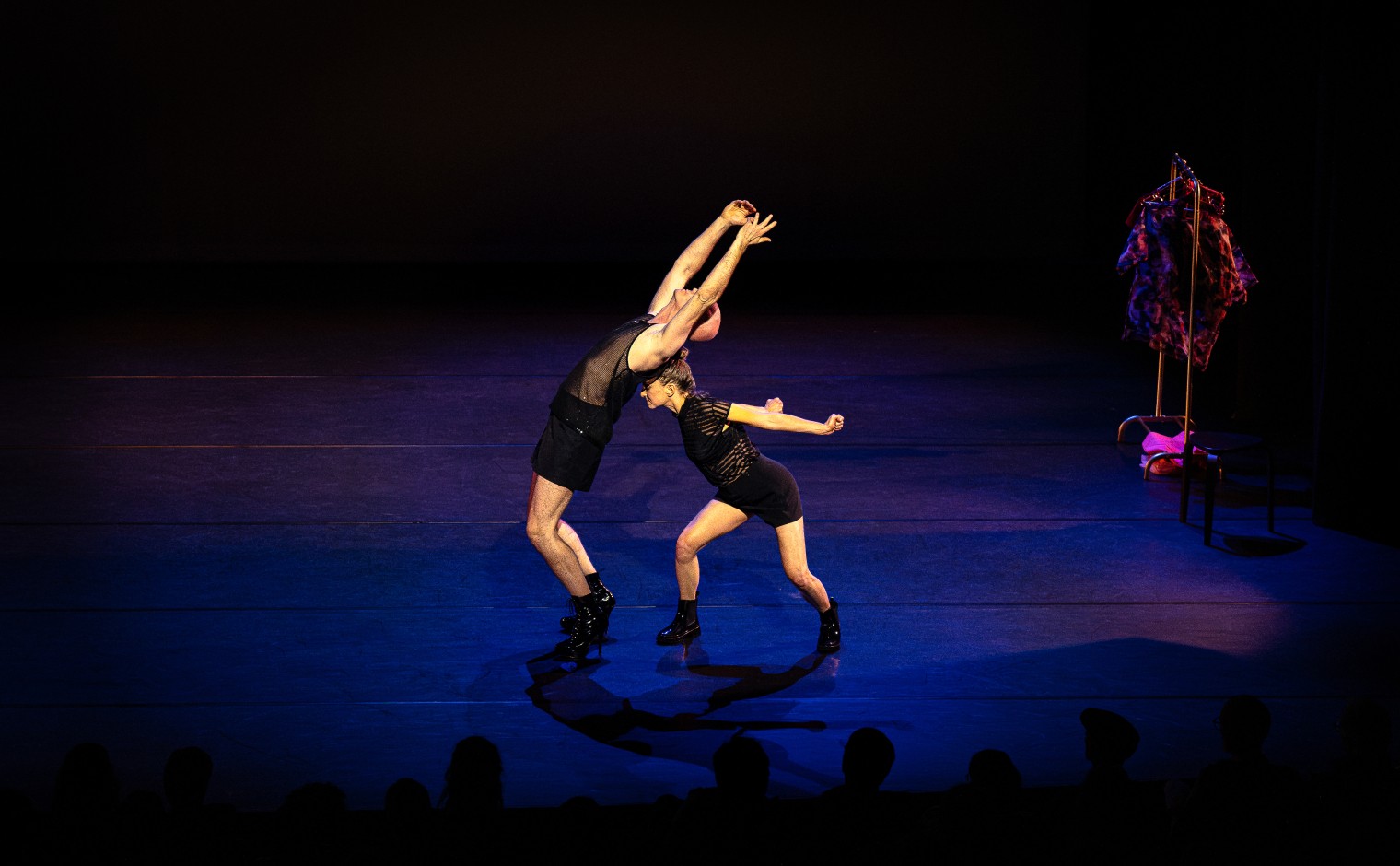 Marc Vlemmix en Tamar Shahinian in 'Truth = Dare'.