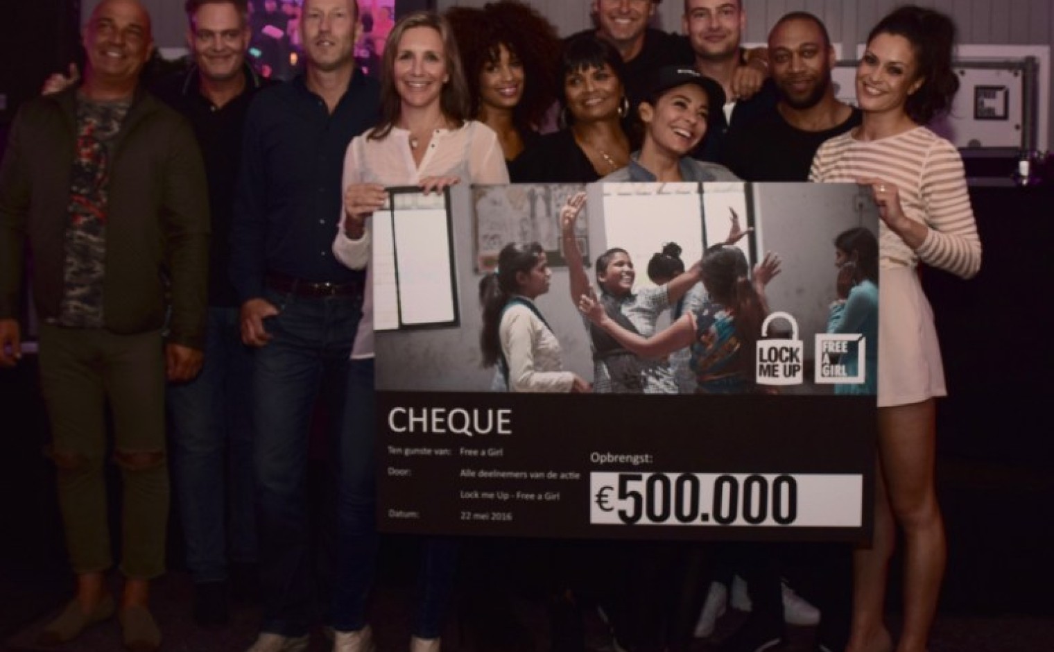  V.l.n.r.: Peter Baelemans, Patrick Tersteege, Arjan Erkel, Evelien Hölsken, Sharon Doorson, Donna Lynton, John Ewbank, Fajah Lourens, Lange Frans, Michael Brian en Anna-Alicia Sklias. 