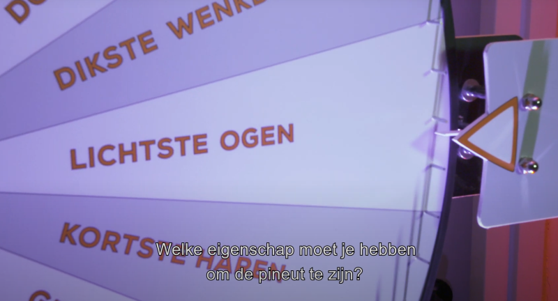 Still uit de campagne 'Restaurant de Buitensluiting' van het Liliane Fonds
