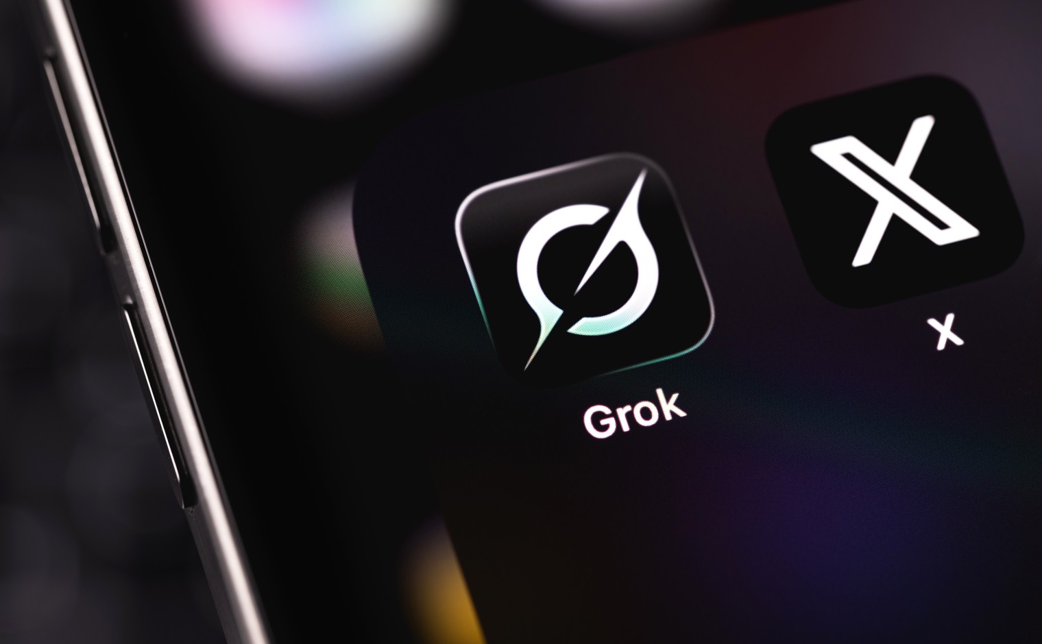 Logo's van Grok en X