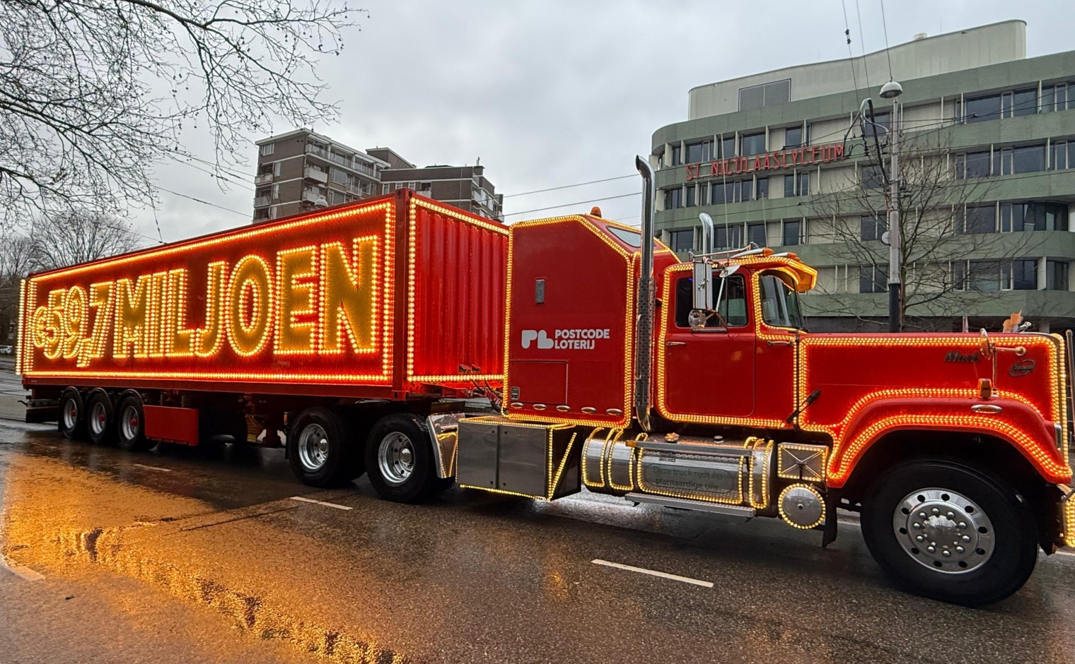 De Postcode Kanjertruck, in 2026 'volgeladen' met 59,7 miljoen euro.