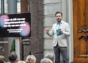 Lammert Kamphuis in Goede Doelen Lezing 2024: ‘Unieke positie goede doelen bij bestrijding polarisatie’