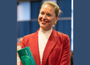 Isabel de Bruin Cardoso gepromoveerd op onderzoek onethisch gedrag goede doelen