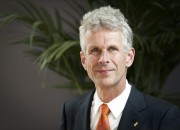 Onzichtbare organisatie krijgt zwaargewicht aan roer